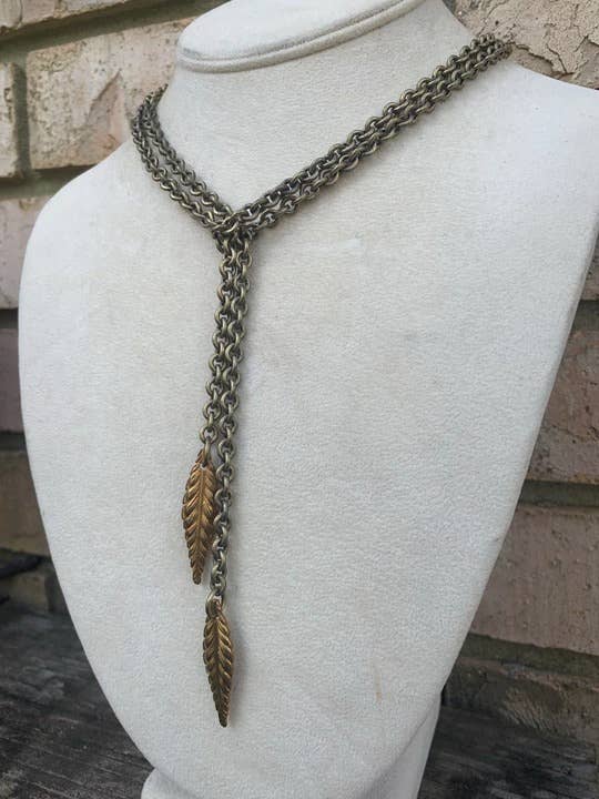 Everly Lariat Necklace