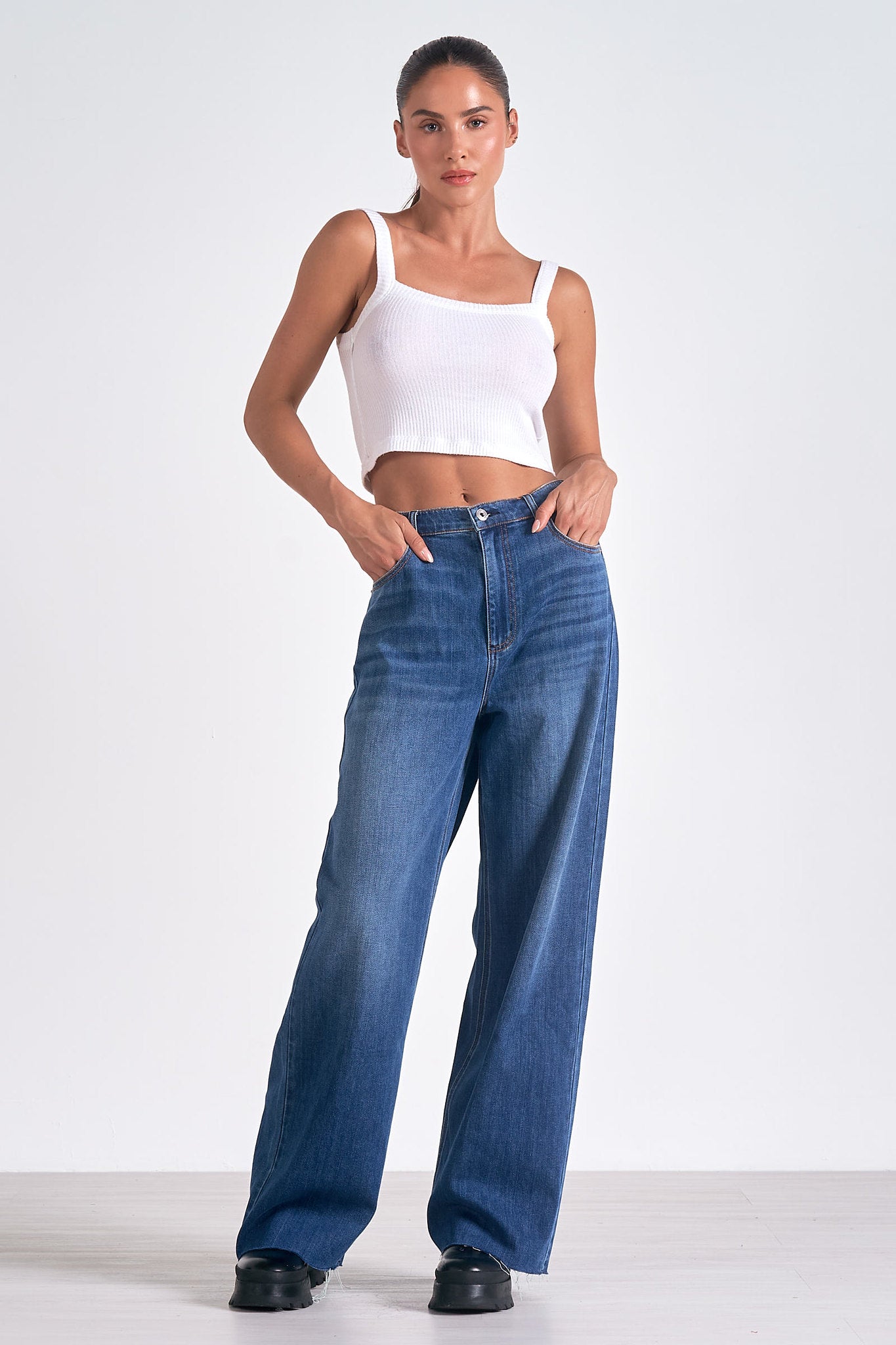 Dika Jeans