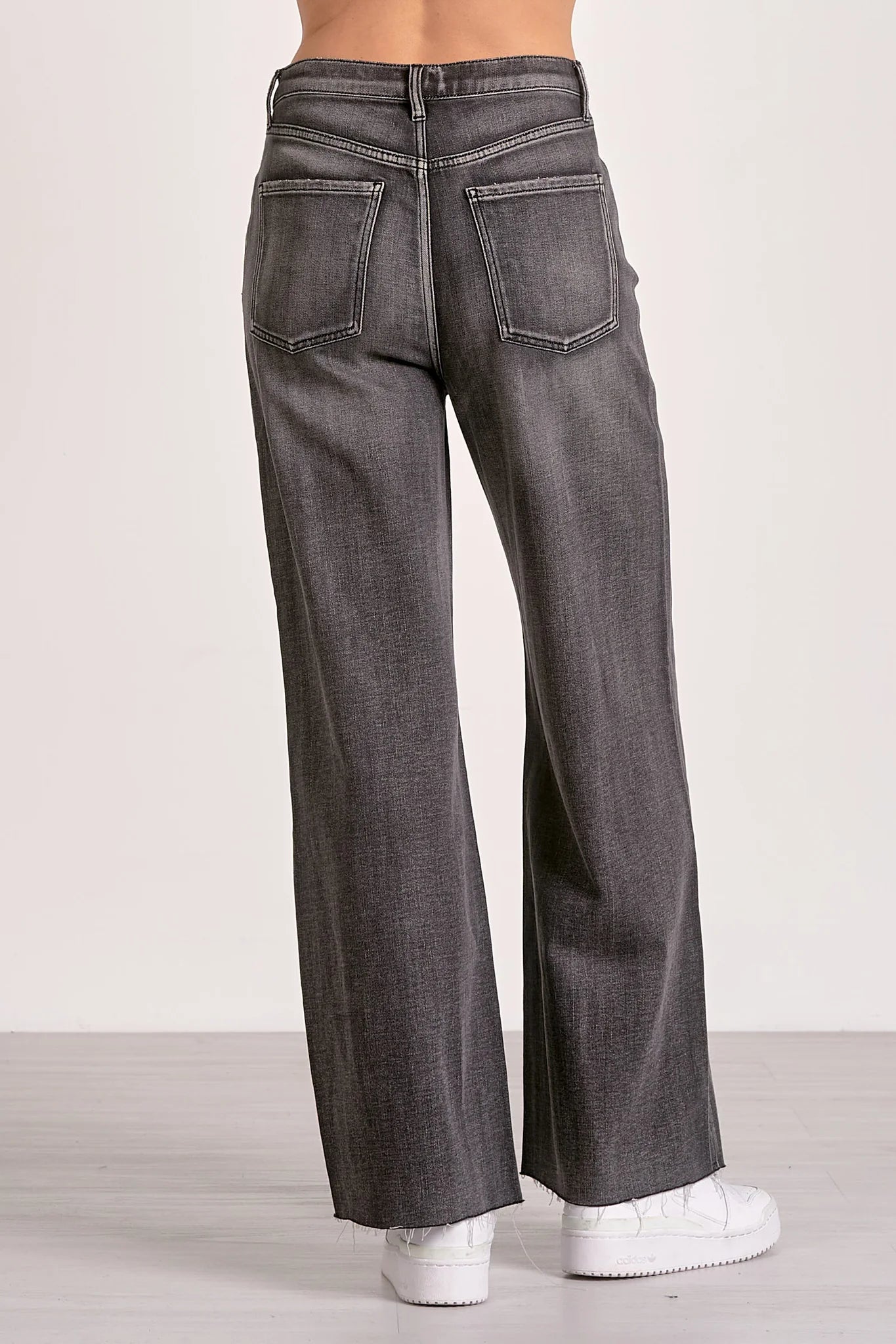 Dika Jeans
