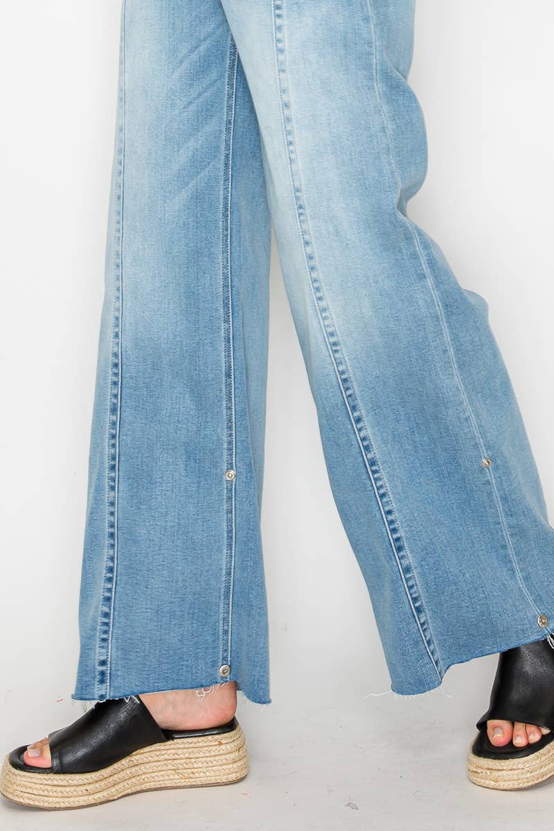 Front Seam Cuffed Wide Leg Jeans