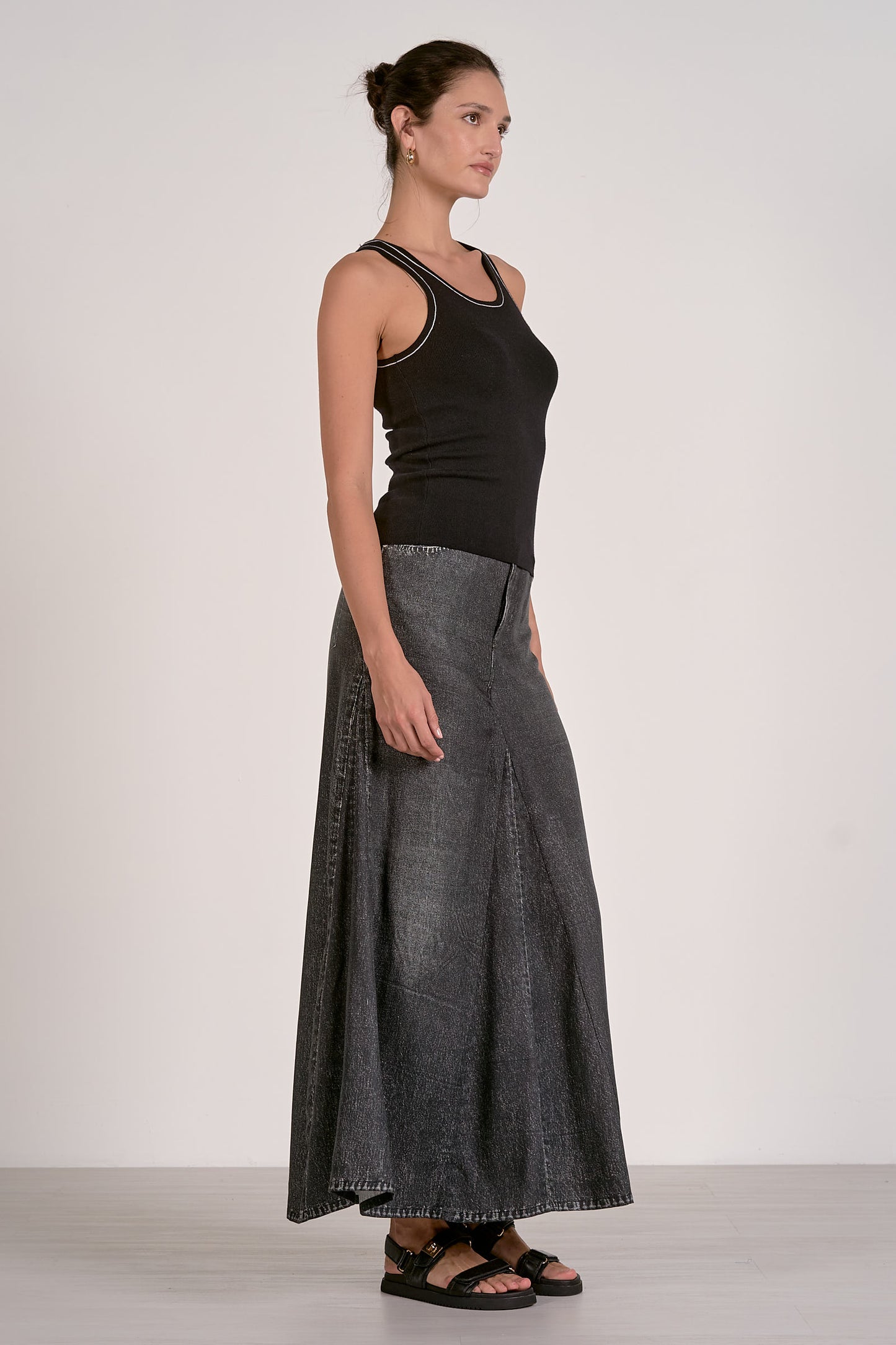 Contrast Stitch Tank