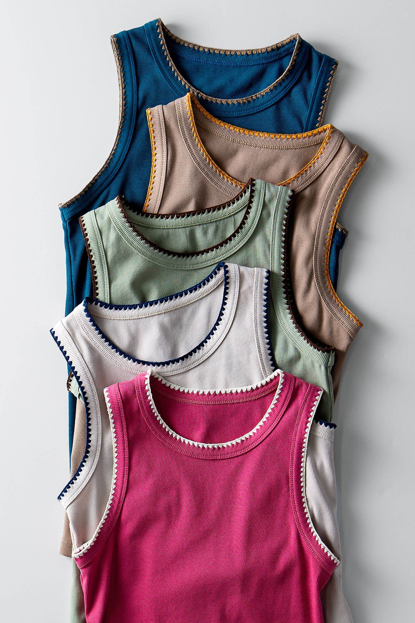 Contrast Trim Ribbed Tank Top