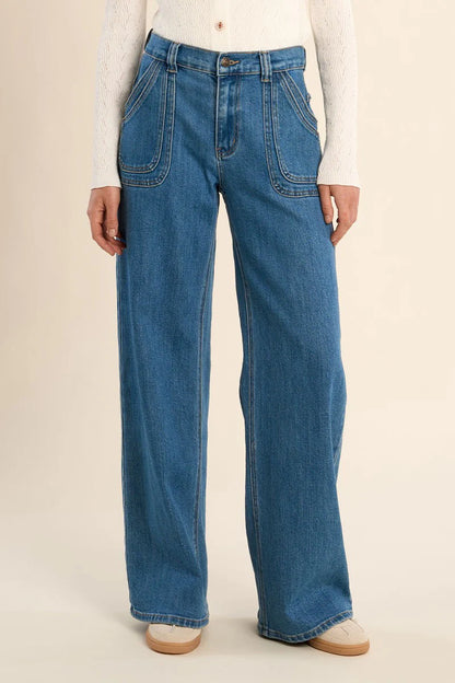 Dual Stitch Pocket Wide Leg Jeans