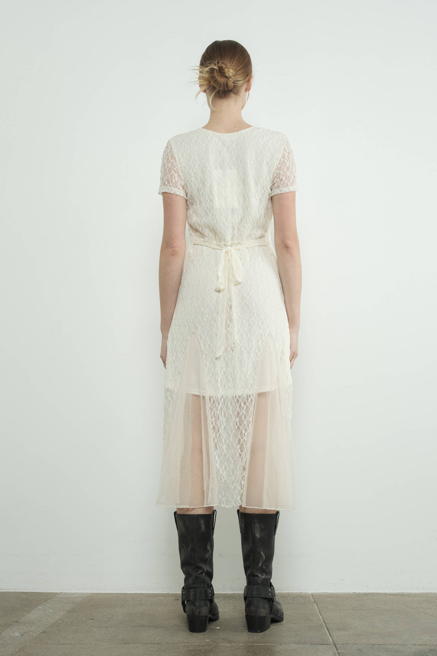 Short Sleeves Lace Sheer Accents Midi Dress