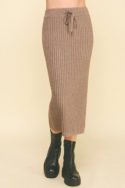 Ribbed Knit Pencil Skirt