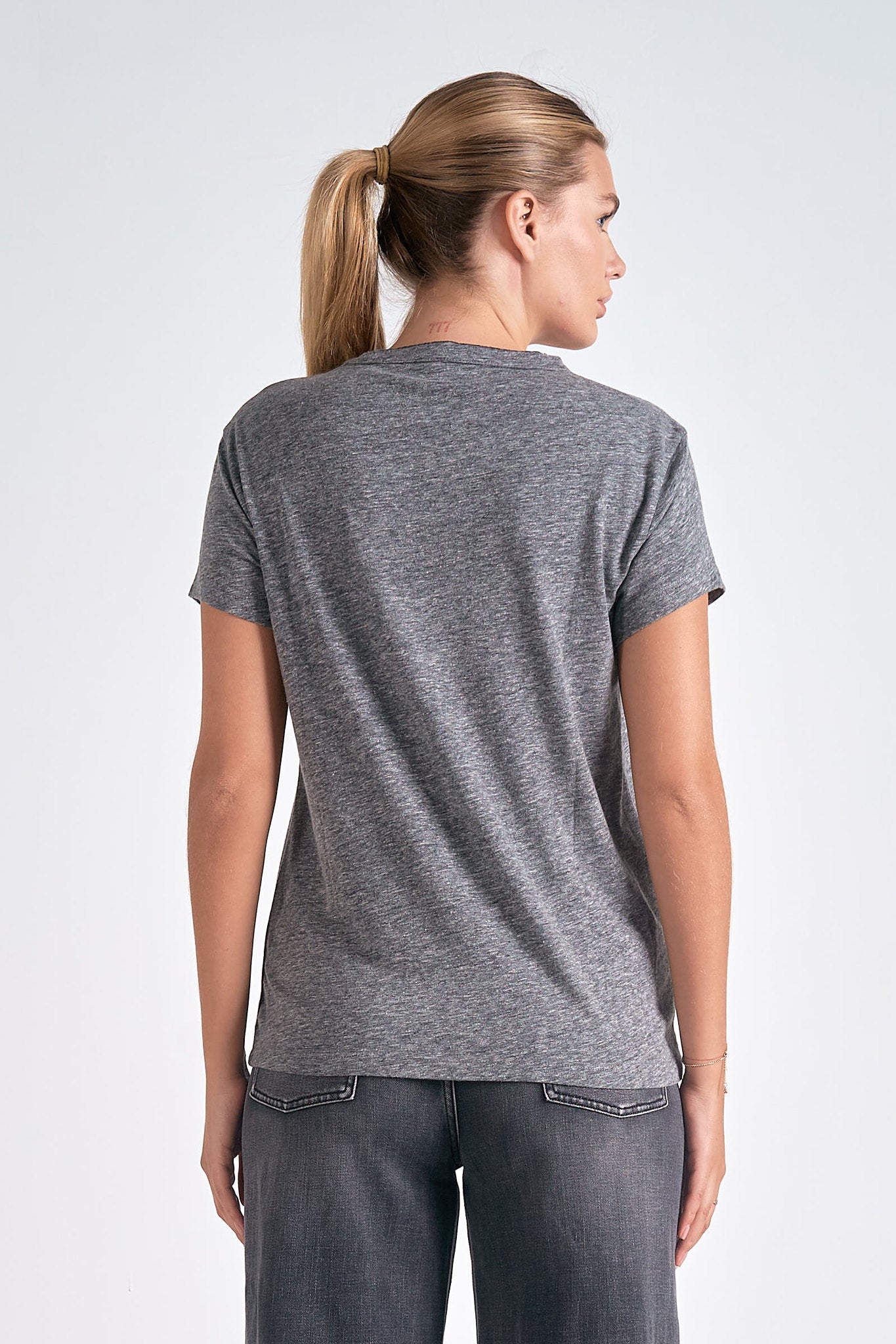 Amour Graphic Tee