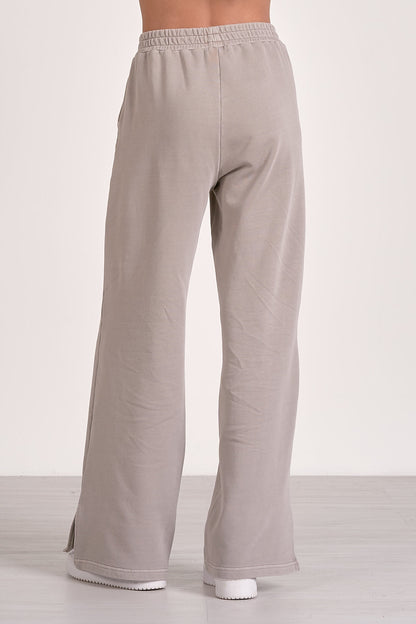 Lounge Pants by Elan