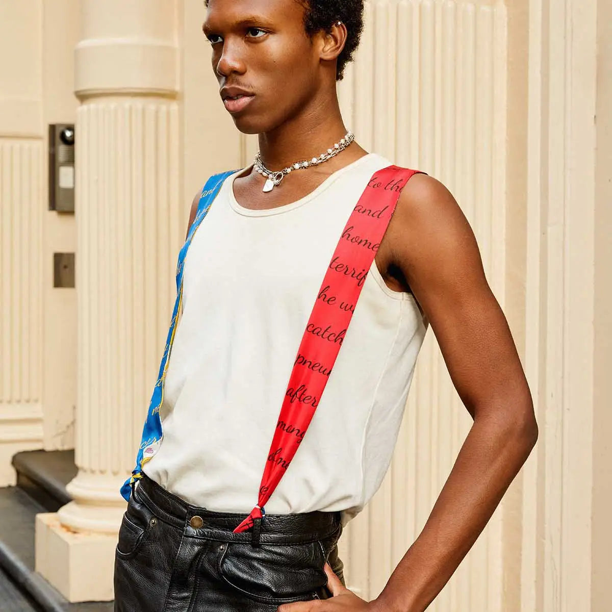 El Amor Silk Neck Bow