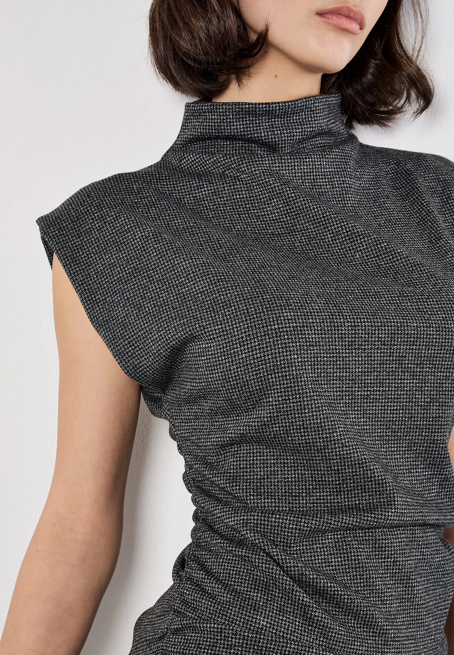 Mini Dogtooth Print Side Ruched Top