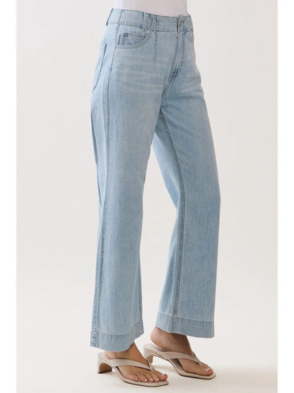 Rosa Lightweight A Line Jeans With Darts