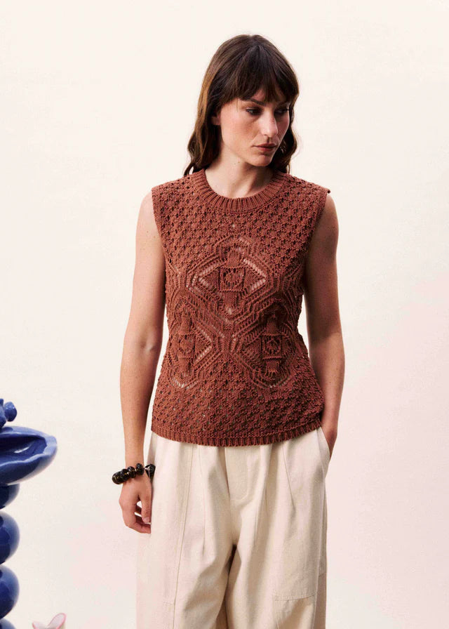 Nila Pullover Sweater