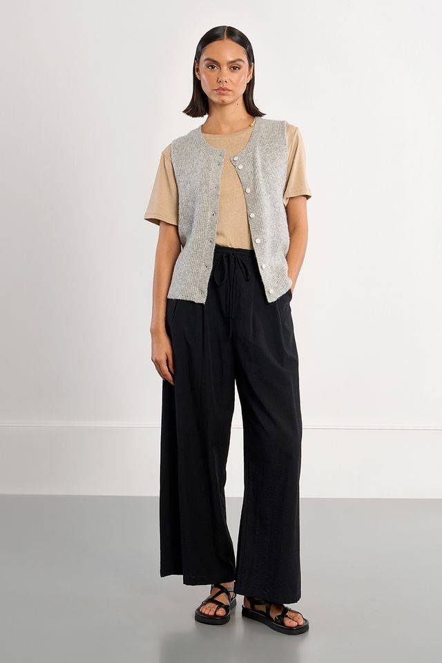 Knit Sleeveless Cardigan