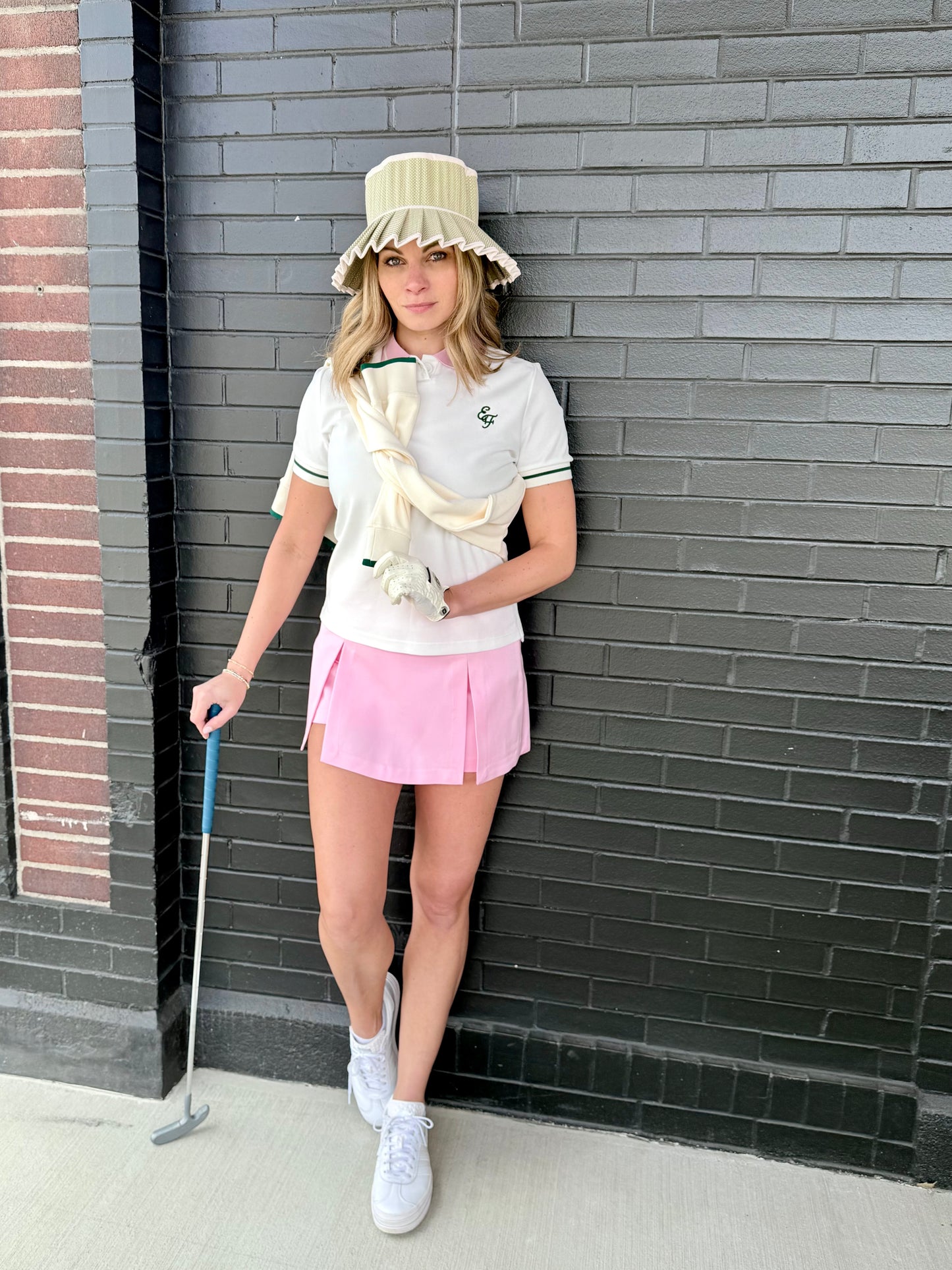 Front Row Capri Hat