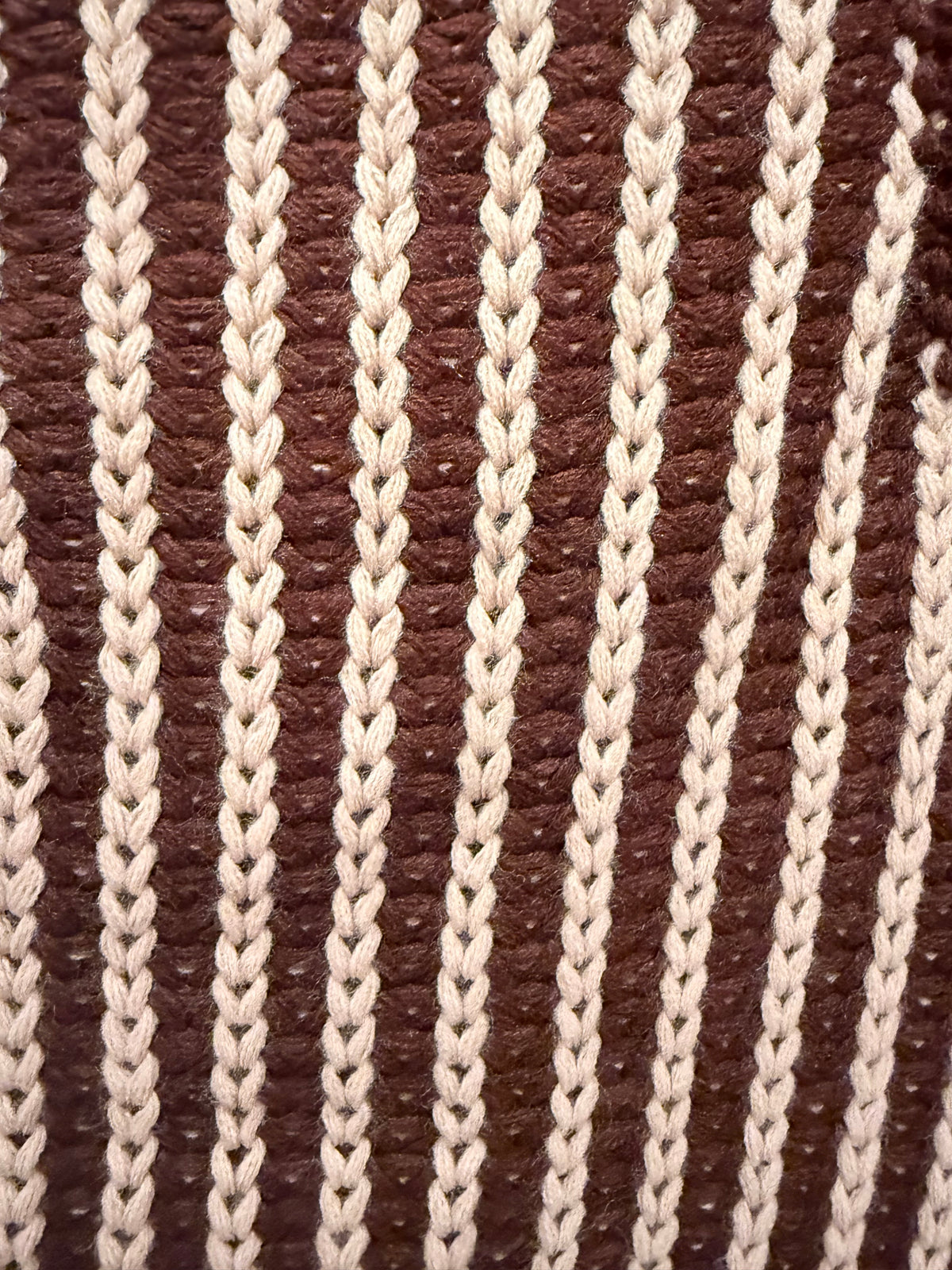 Bicolor V Neck Tricot Vest