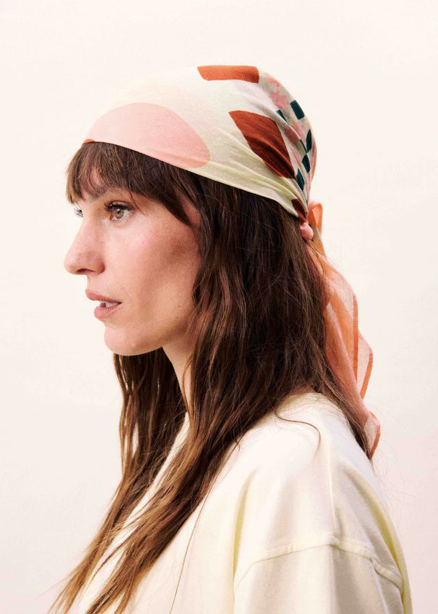 Yumbilla Scarf