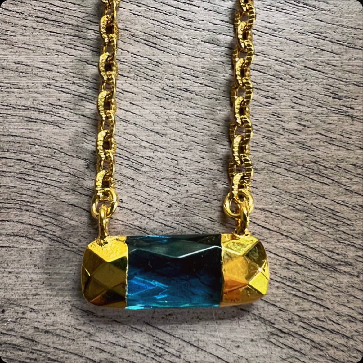 Sky Bar Necklace