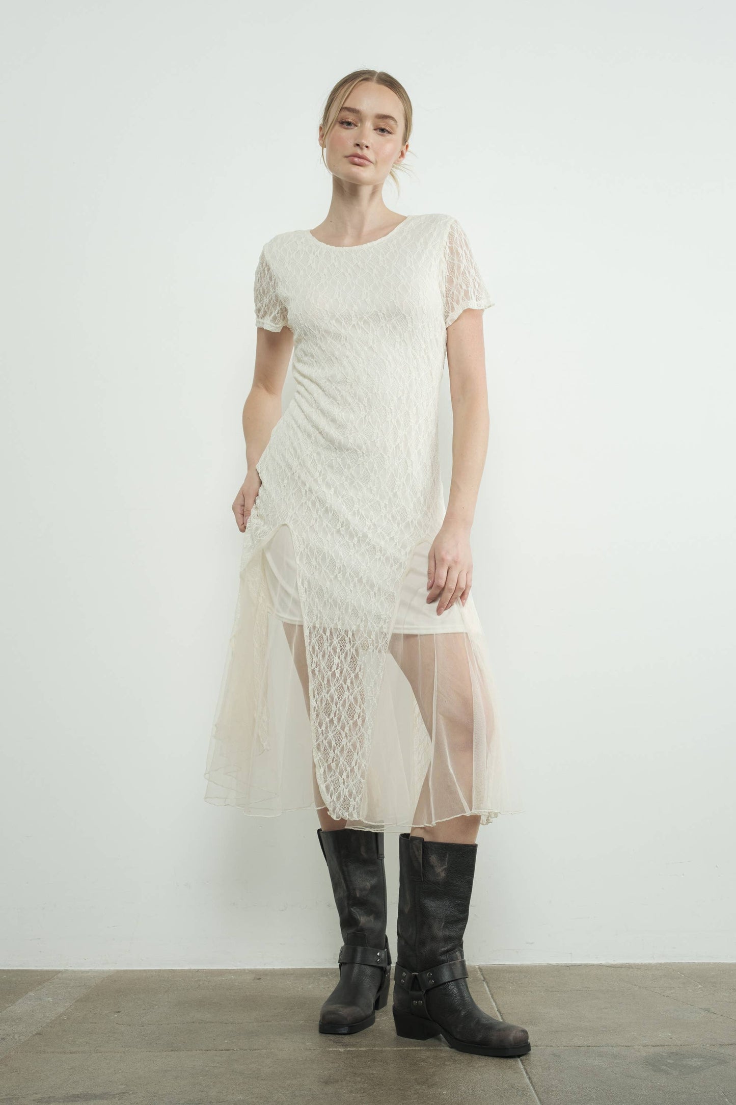 Short Sleeves Lace Sheer Accents Midi Dress