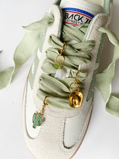 Sneaker Charm and Lace Sets 