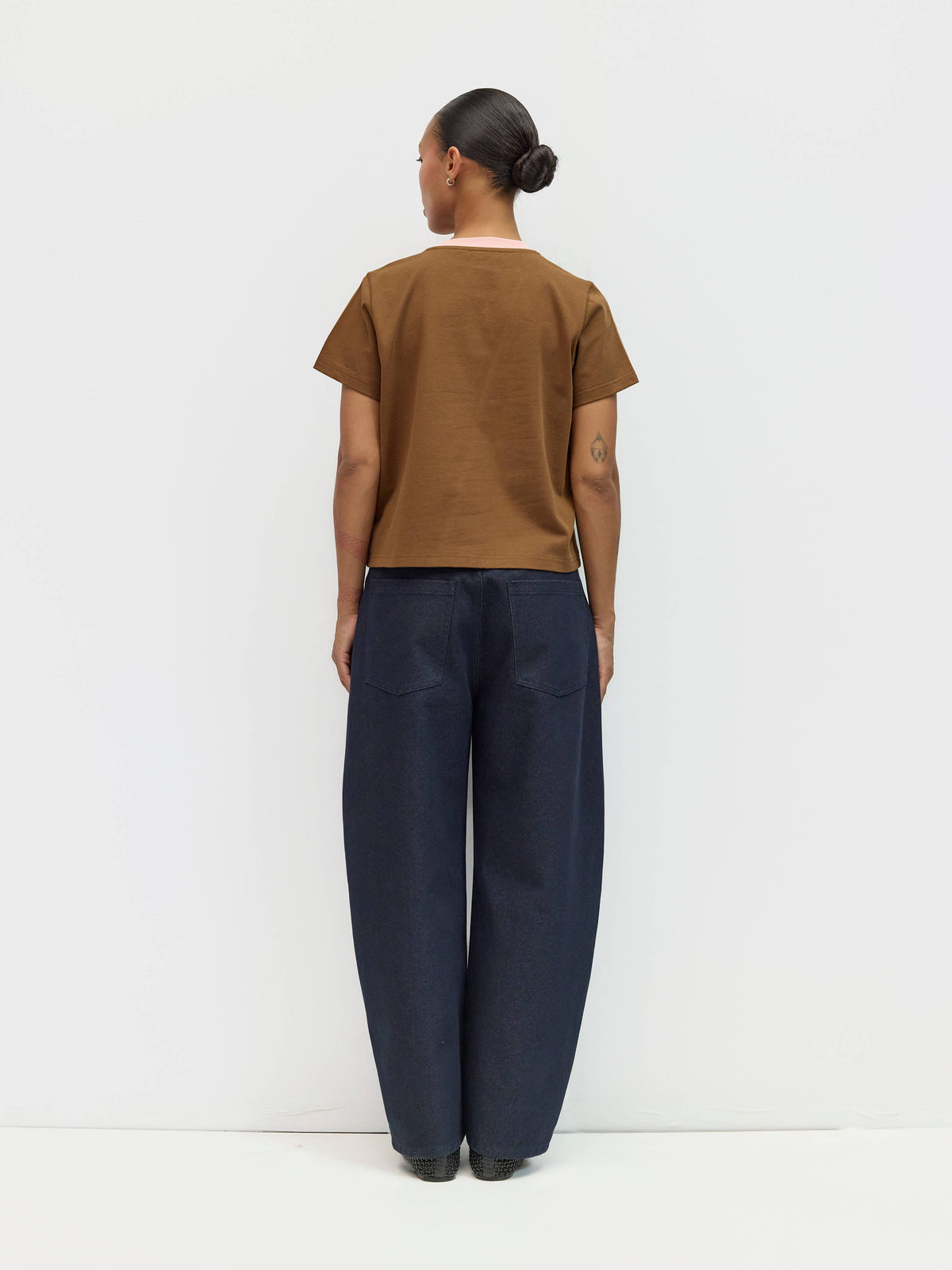 The Chloe Top | Contrast Neckband Tee