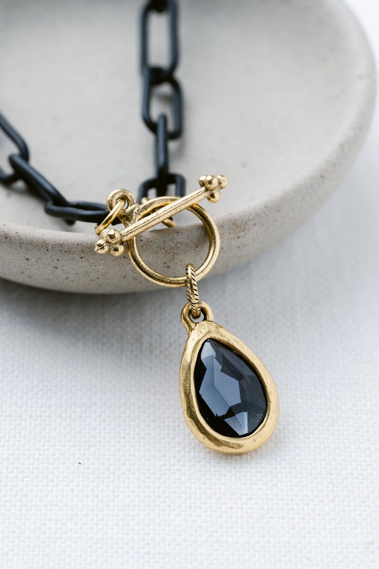 Midnight Aura Crystal and Chain Necklace