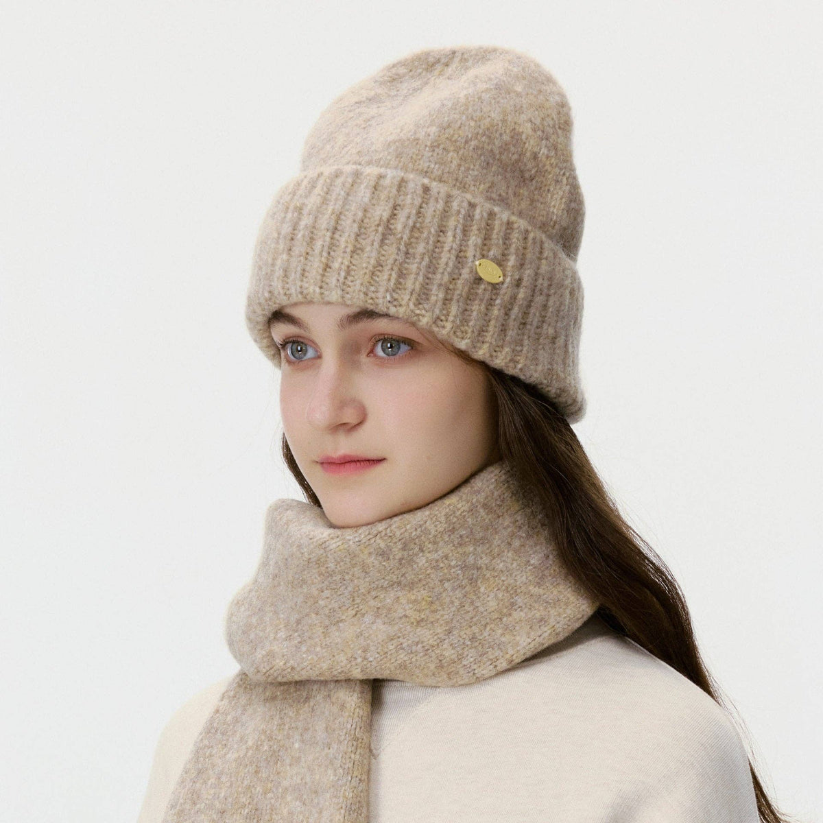Solid Color Knitted Beanie