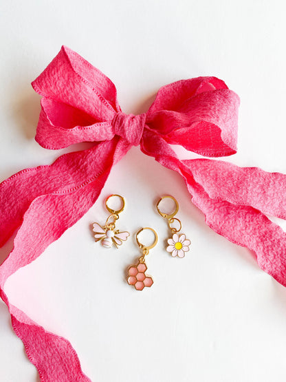 Sneaker Charm and Lace Sets 