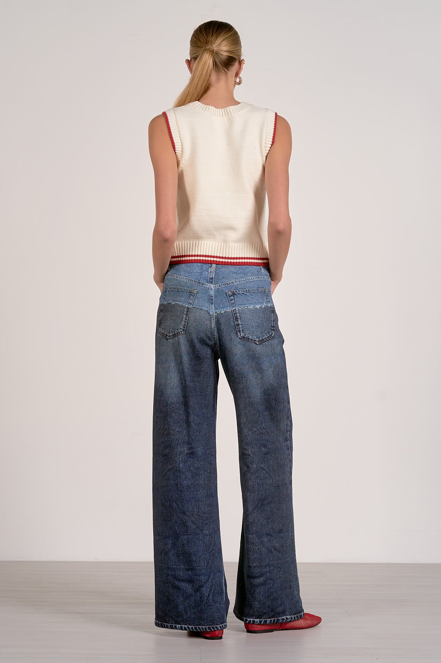 Chili Pepper Graphic Sleeveless Sweater