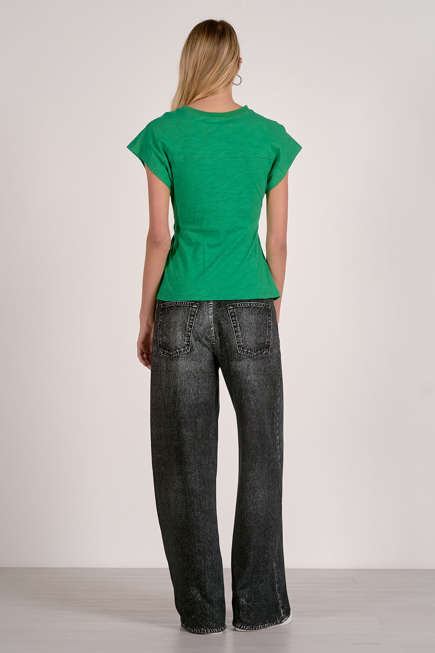Cap Sleeve Crew Neck Top