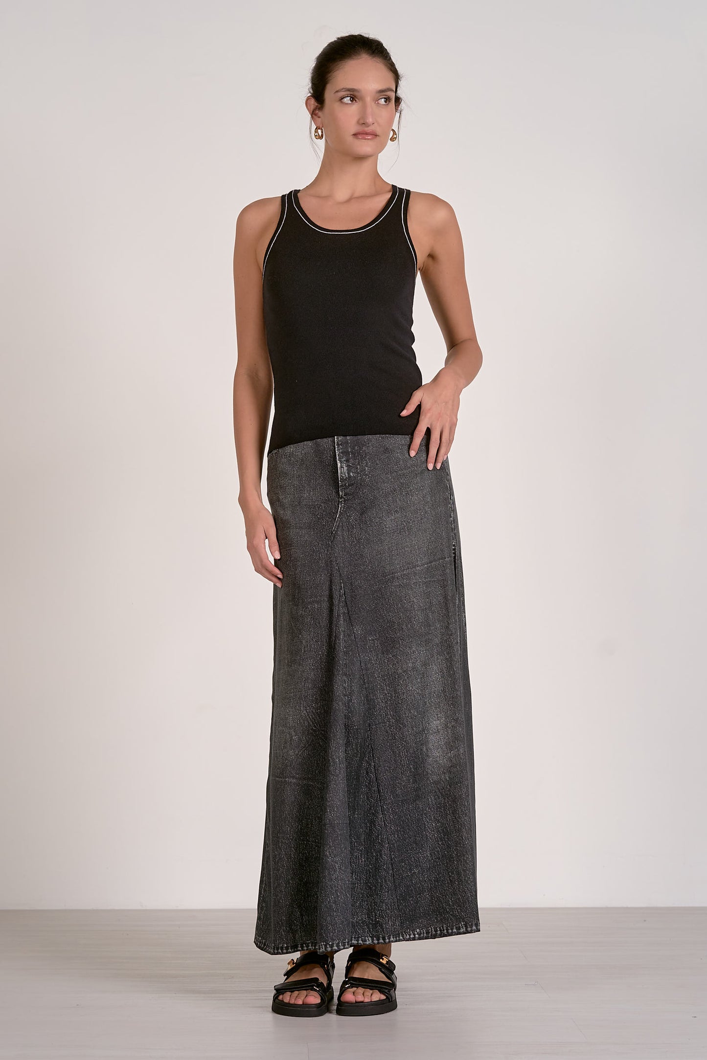 Contrast Stitch Tank