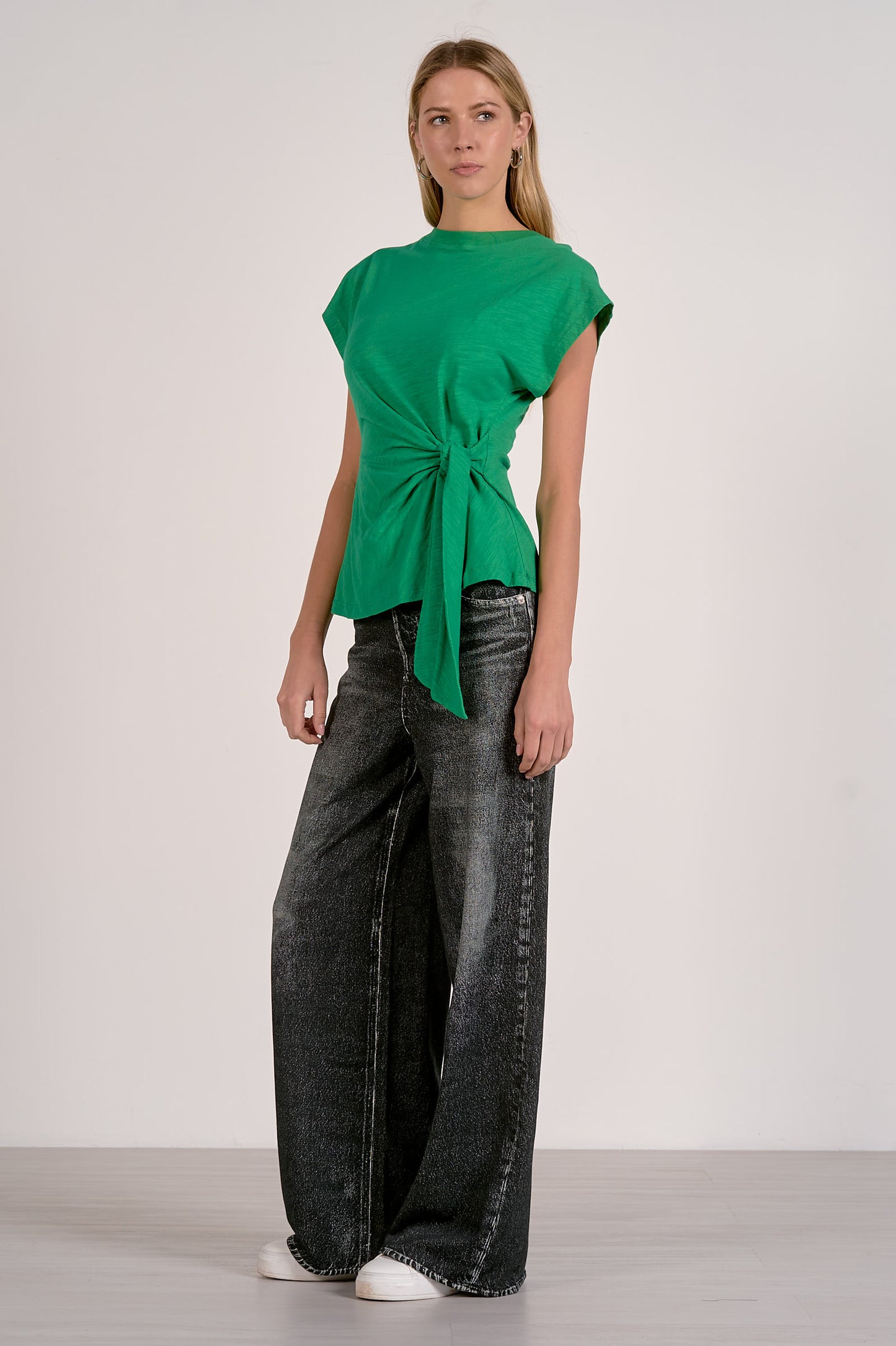 Cap Sleeve Crew Neck Top