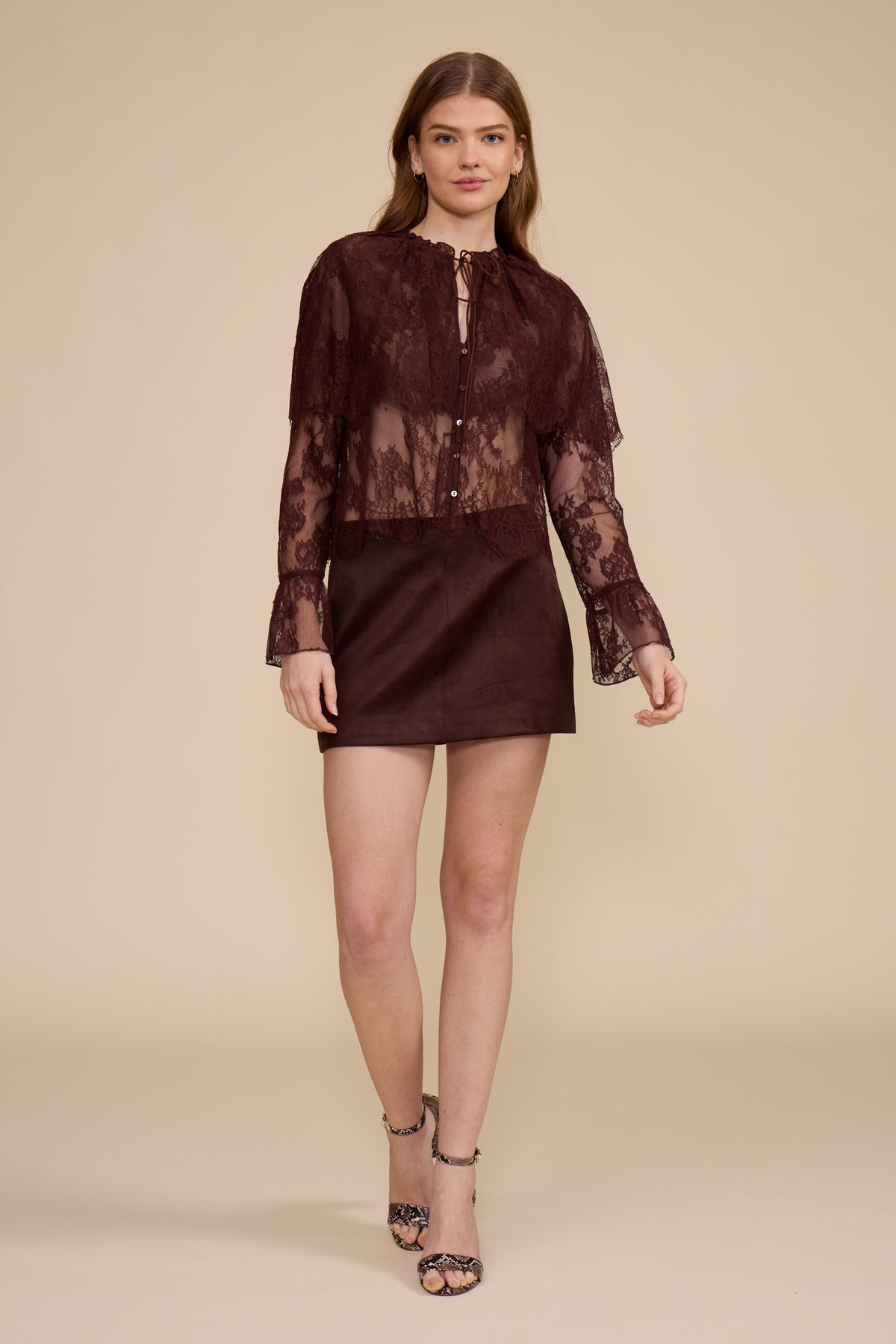 Lili Lace Capelet Top